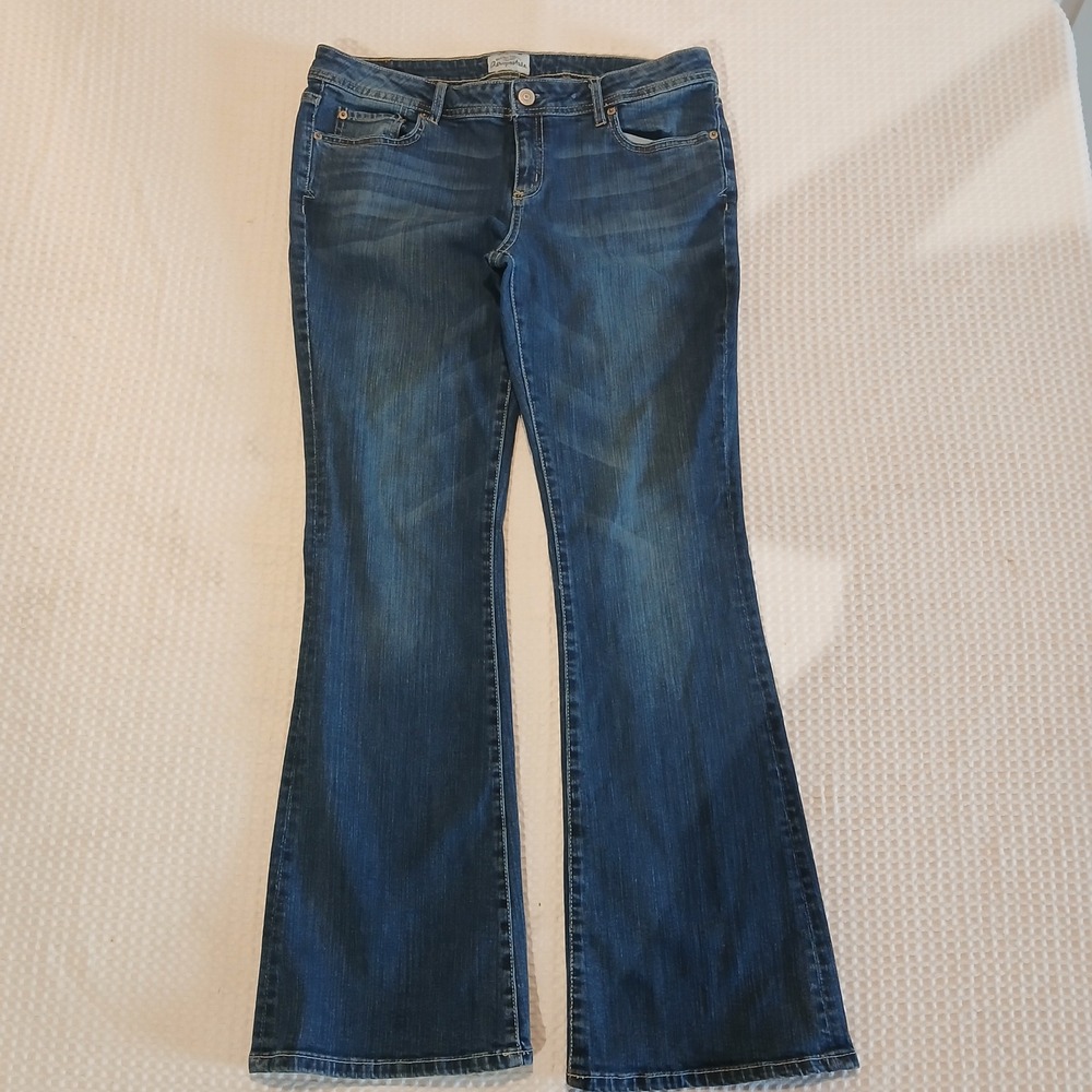 Aeropostale Hailey Flare Jeans Medium Wash Low Rise Denim Pants 13/14 Regular